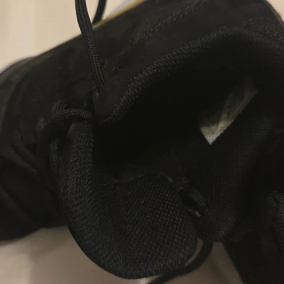 "AirJordan" High Top Sneakers - Picture 5 of 6